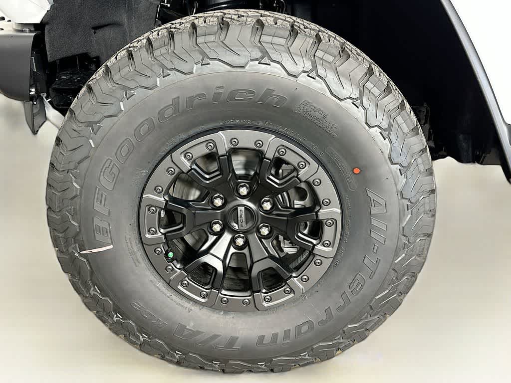 Thumbnail: 2025 Ford Bronco - 8