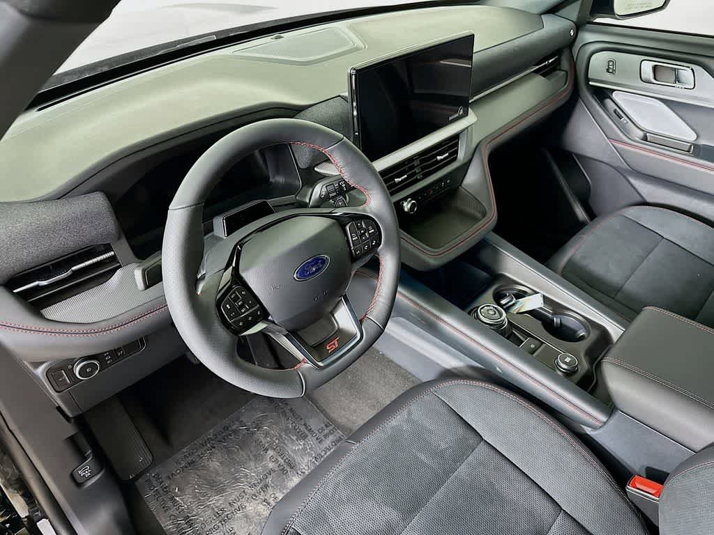 Thumbnail: 2026 Ford Explorer - 2