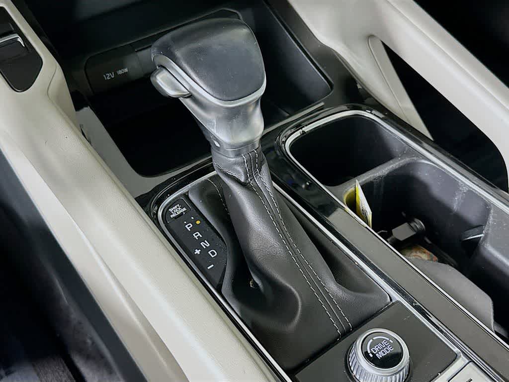 Thumbnail: 2021 Kia Telluride - 18