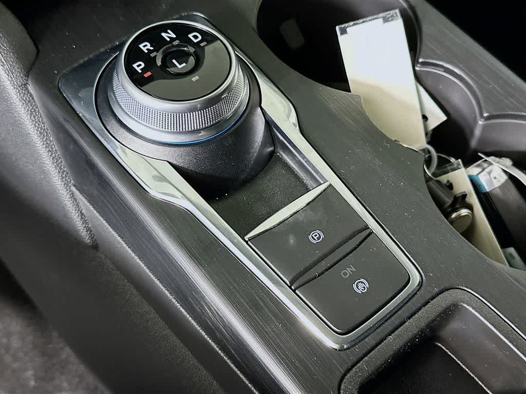 Thumbnail: 2025 Ford Escape - 18