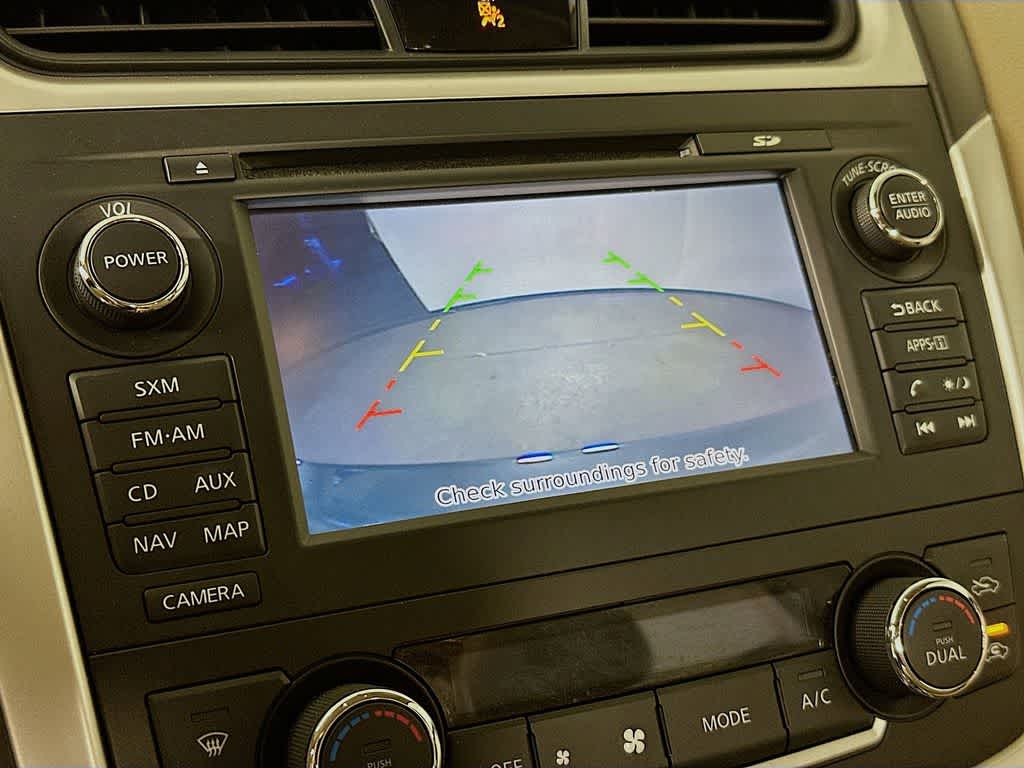 Thumbnail: 2017 Nissan Altima - 28