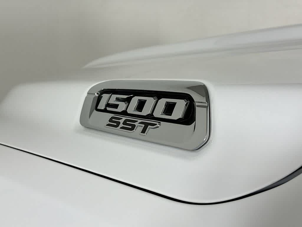 Thumbnail: 2025 RAM 1500 - 7