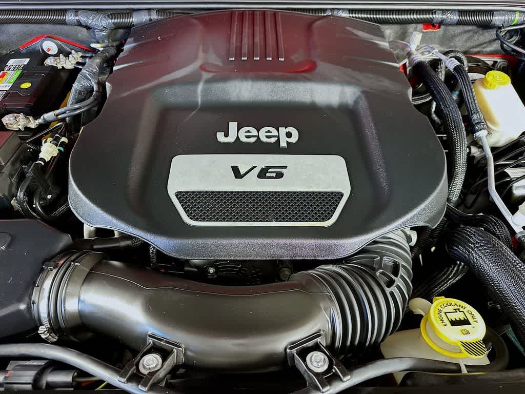 Thumbnail: 2017 Jeep Wrangler - 9