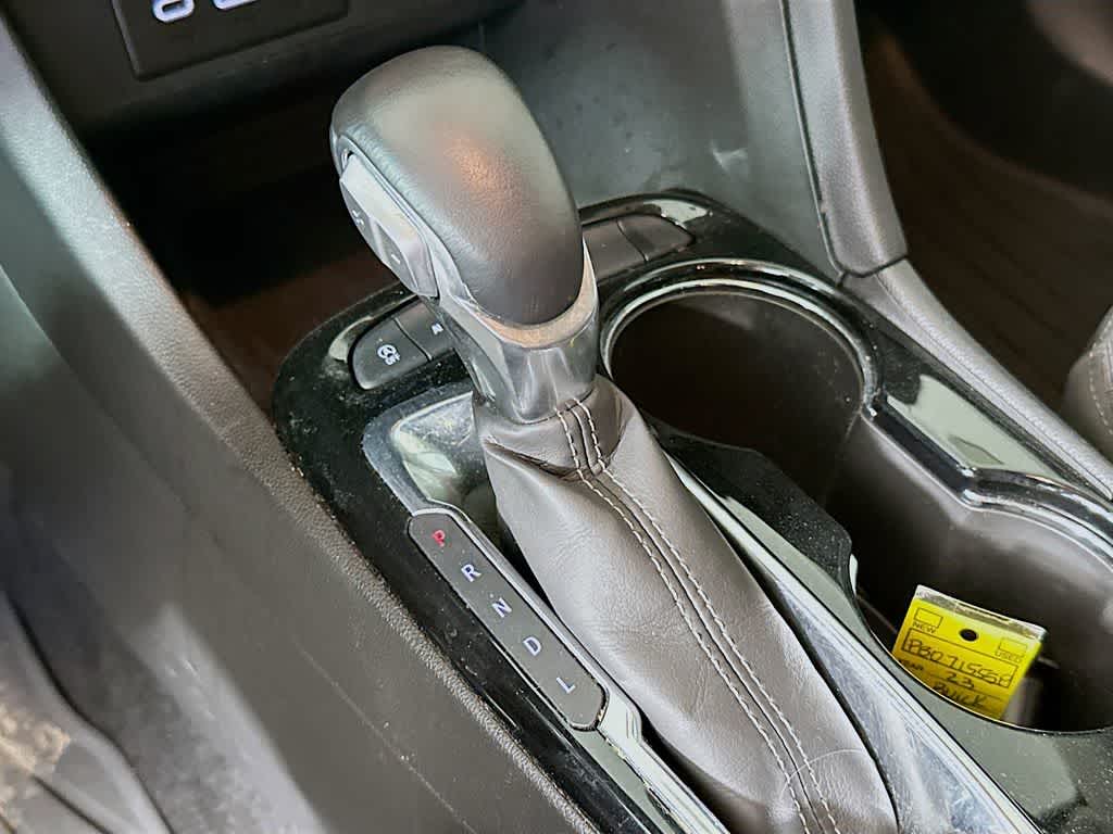 Thumbnail: 2023 Buick Encore GX - 18
