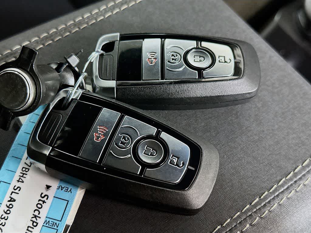 Thumbnail: 2025 Ford Bronco - 22