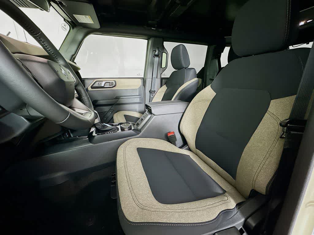 Thumbnail: 2025 Ford Bronco - 12