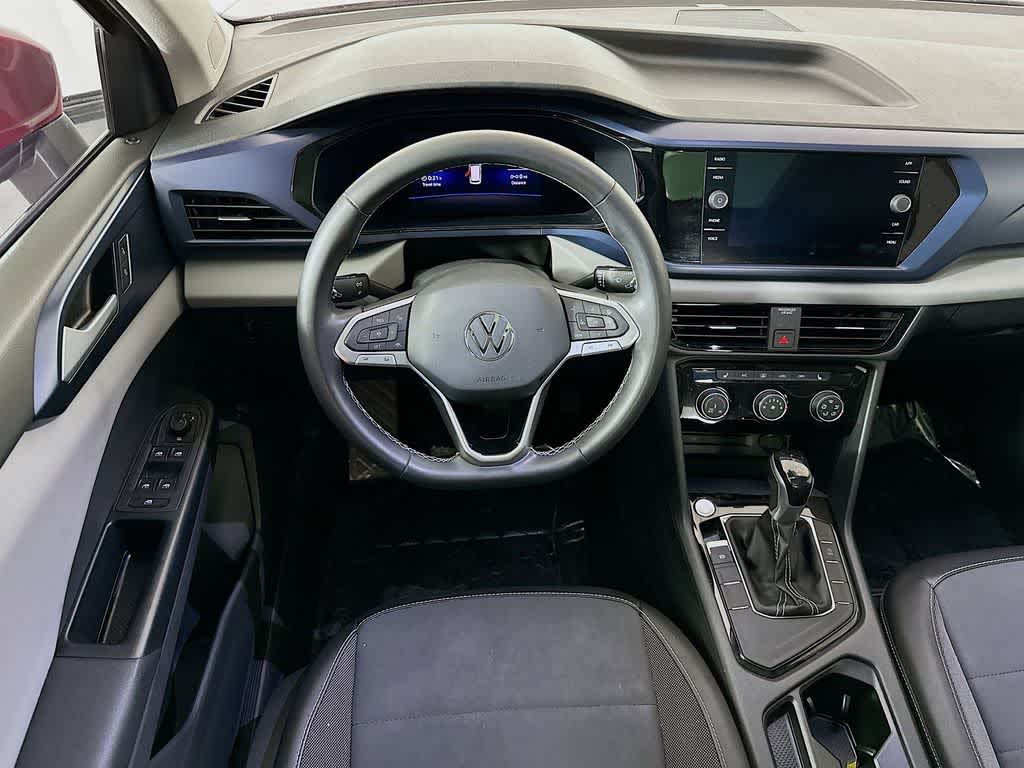 Thumbnail: 2023 Volkswagen Taos - 10