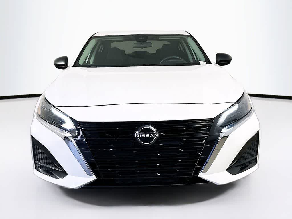 Thumbnail: 2024 Nissan Altima - 6
