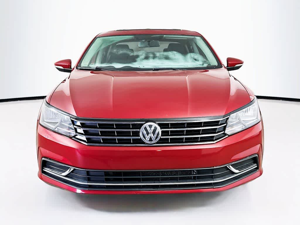 Thumbnail: 2016 Volkswagen Passat - 6