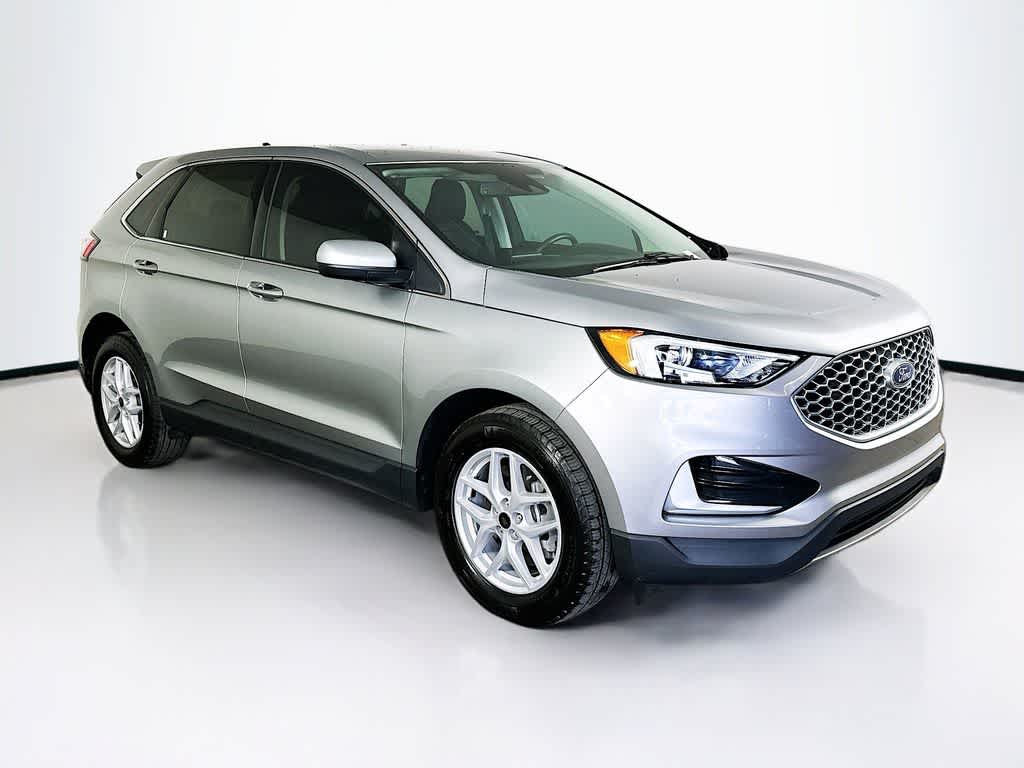 Thumbnail: 2024 Ford Edge - 23