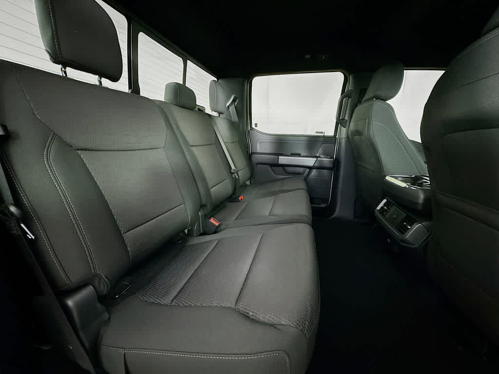 Thumbnail: 2025 Ford F-150 - 32