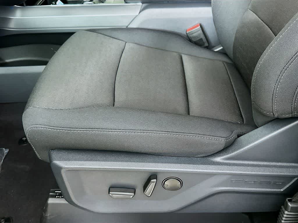 Thumbnail: 2025 Ford F-150 - 31