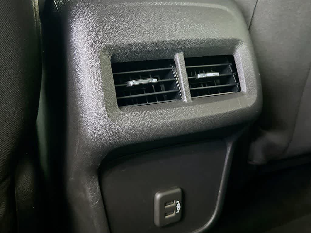 Thumbnail: 2024 Chevrolet Equinox - 13