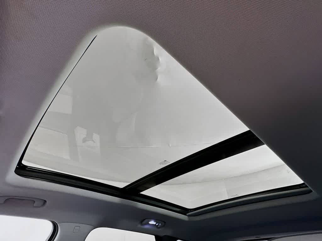 Thumbnail: 2020 Chevrolet Blazer - 32