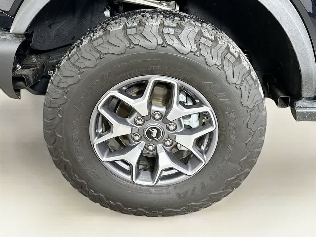 Thumbnail: 2022 Ford Bronco - 8