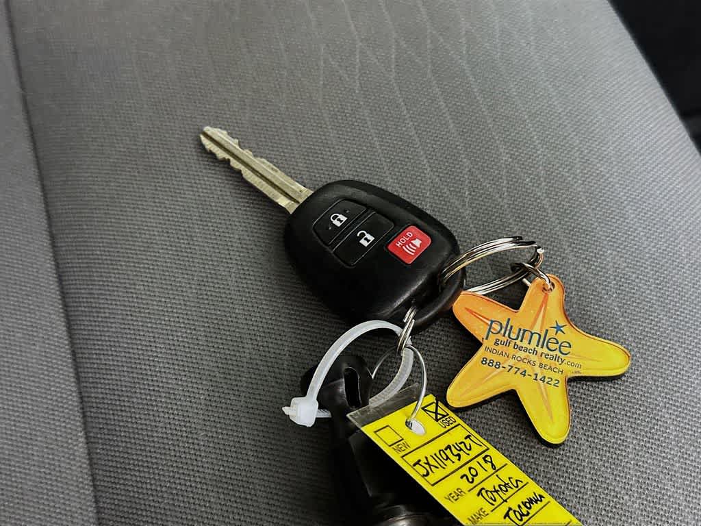 Thumbnail: 2018 Toyota Tacoma - 20