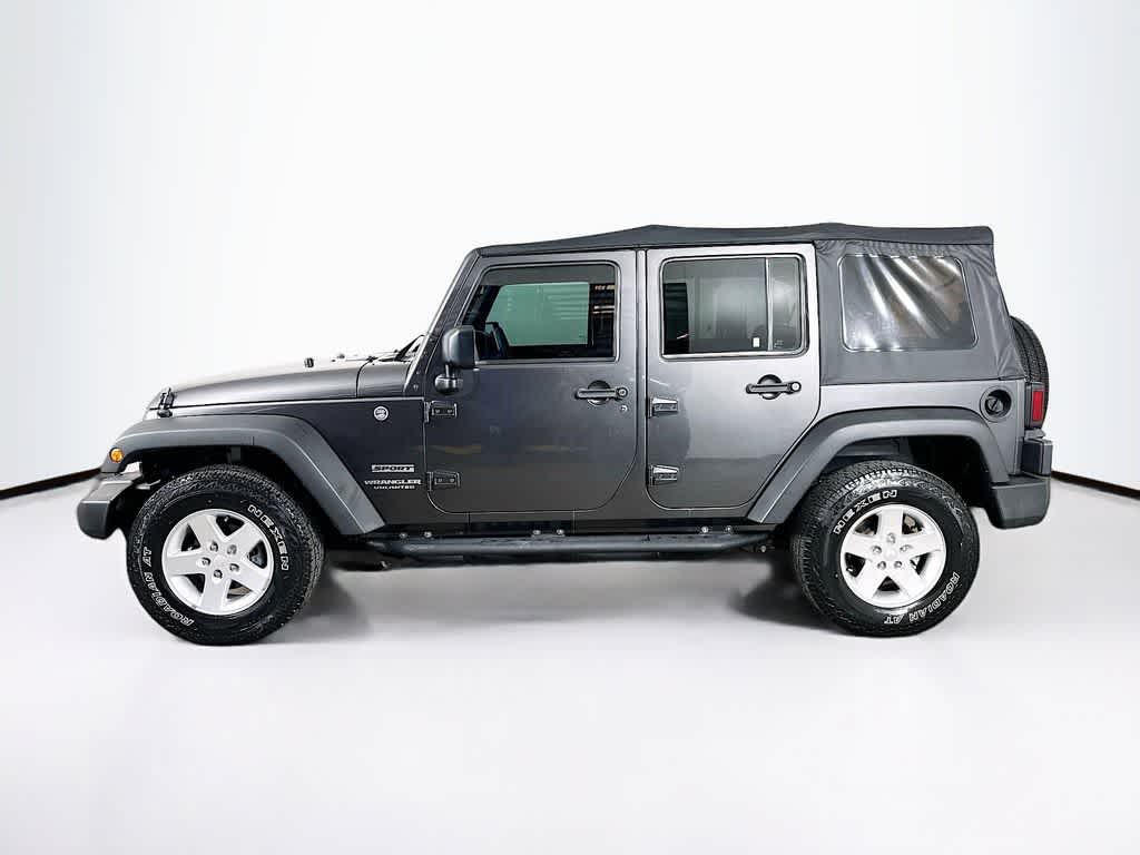 Thumbnail: 2017 Jeep Wrangler - 3