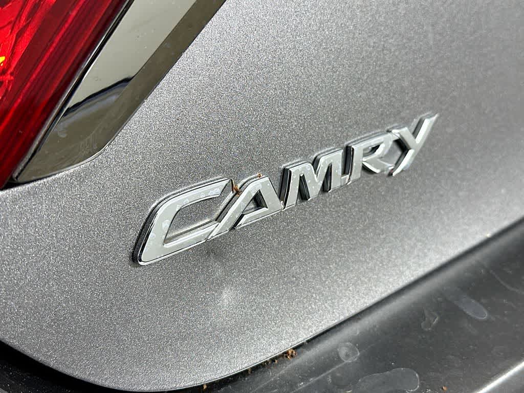 Thumbnail: 2017 Toyota Camry - 7