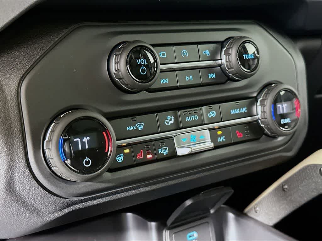 Thumbnail: 2025 Ford Bronco - 18