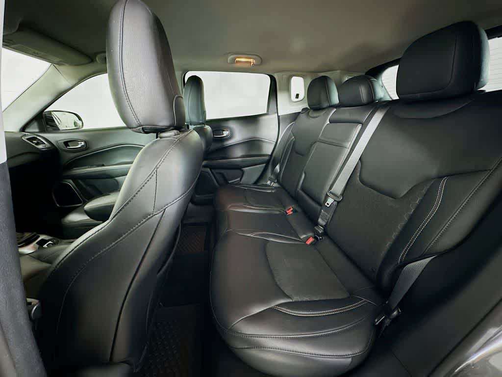 Thumbnail: 2018 Jeep Compass - 14