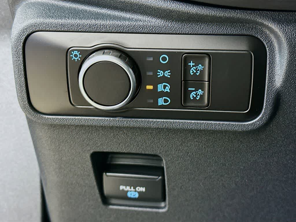 Thumbnail: 2025 Ford Bronco - 27