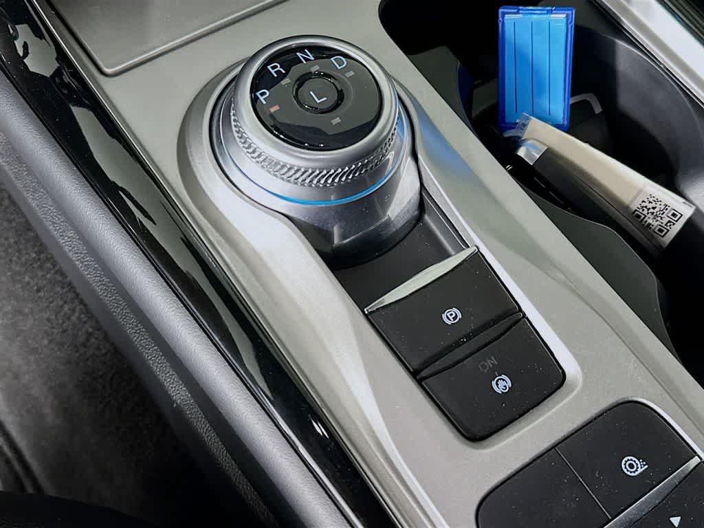 Thumbnail: 2023 Ford Explorer - 18