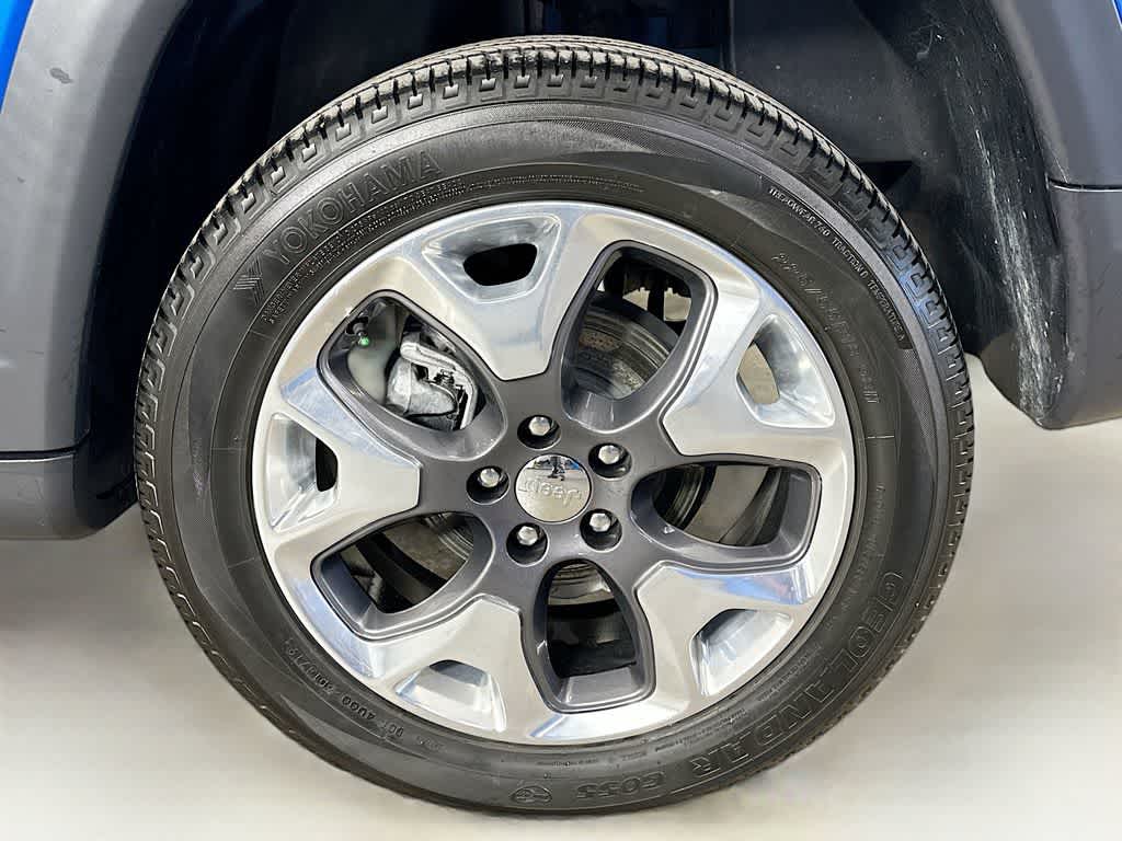 Thumbnail: 2021 Jeep Compass - 8