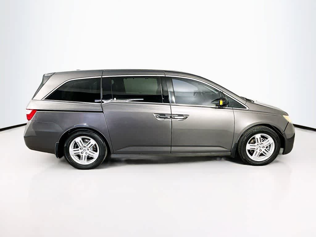 Thumbnail: 2013 Honda Odyssey - 26