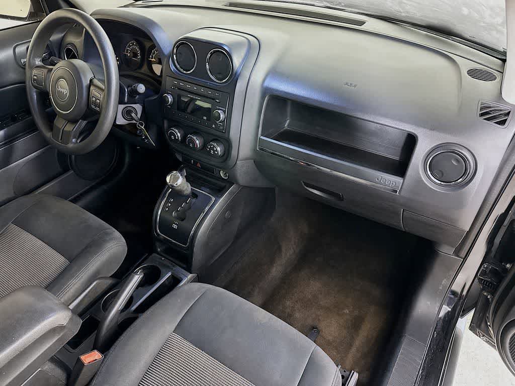 Thumbnail: 2014 Jeep Patriot - 29