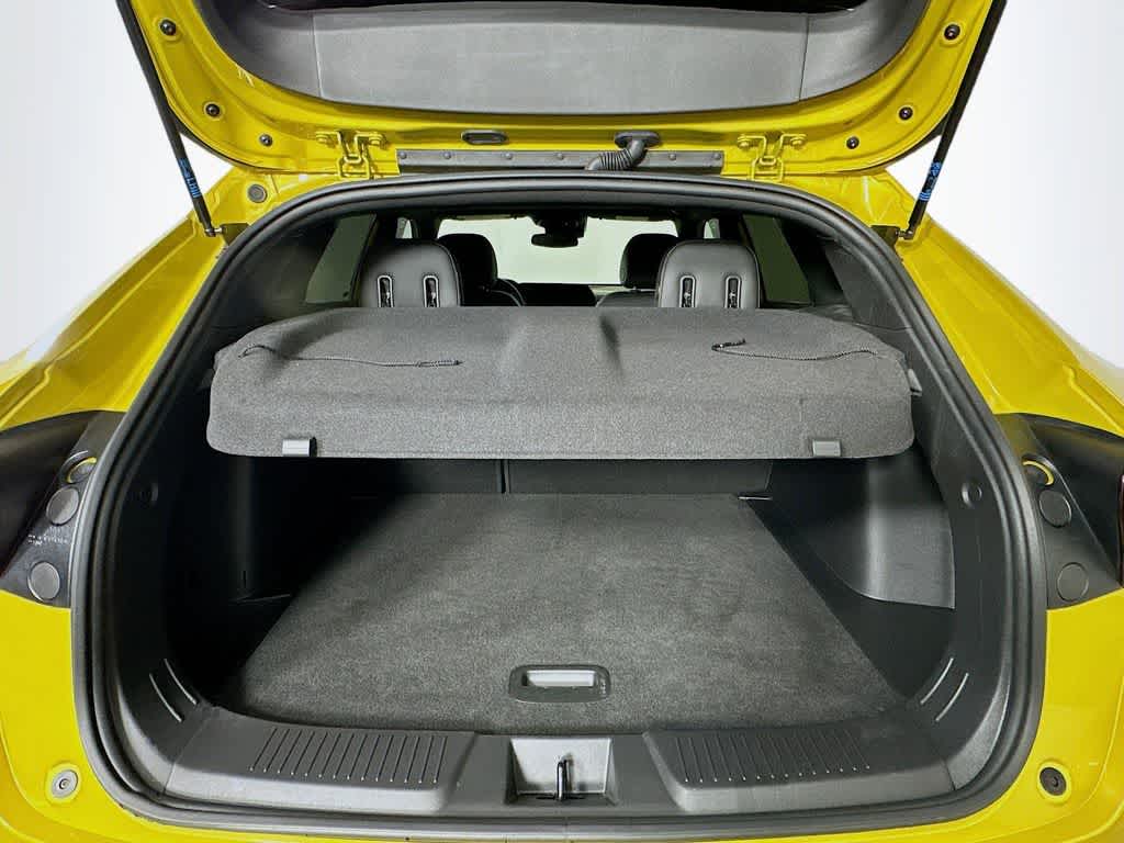 Thumbnail: 2024 Chevrolet Trax - 20