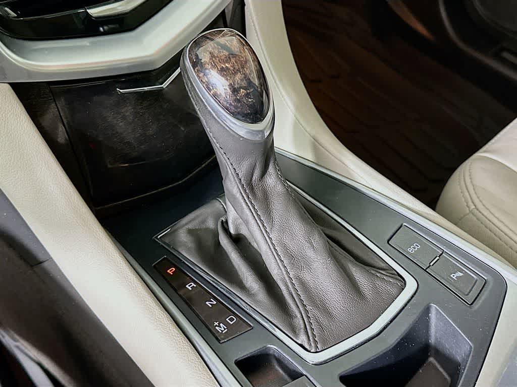 Thumbnail: 2014 Cadillac SRX - 19