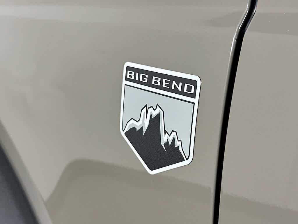 Thumbnail: 2025 Ford Bronco - 7