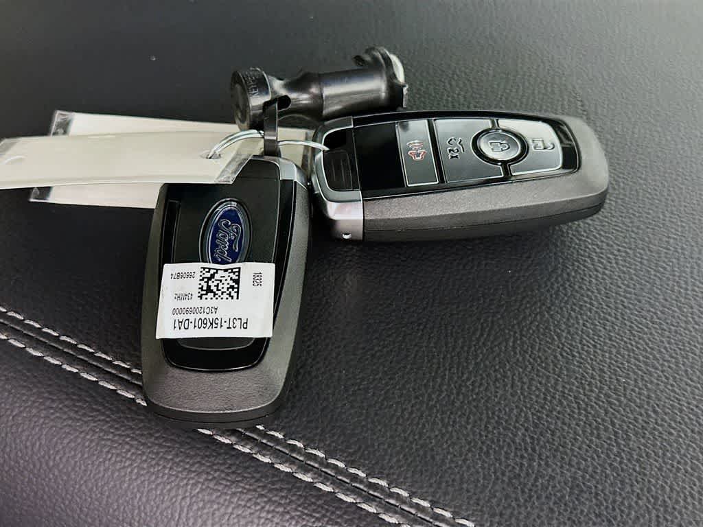 Thumbnail: 2025 Ford F-150 - 21