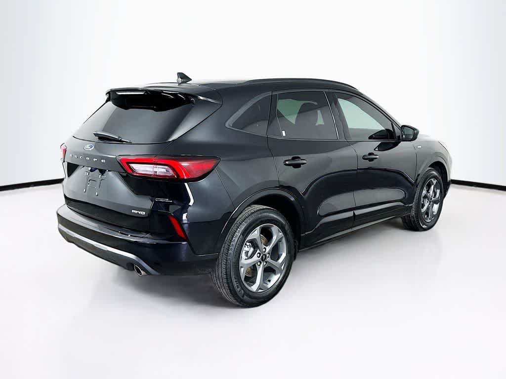 Thumbnail: 2023 Ford Escape - 25