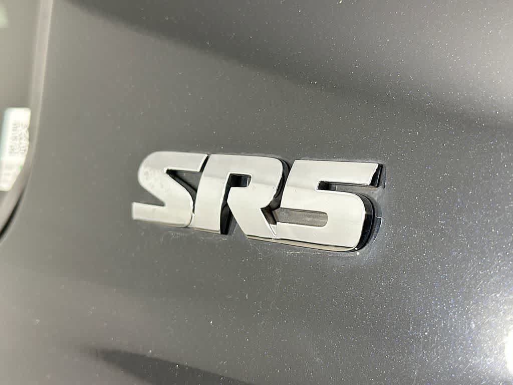 Thumbnail: 2019 Toyota Tundra - 7