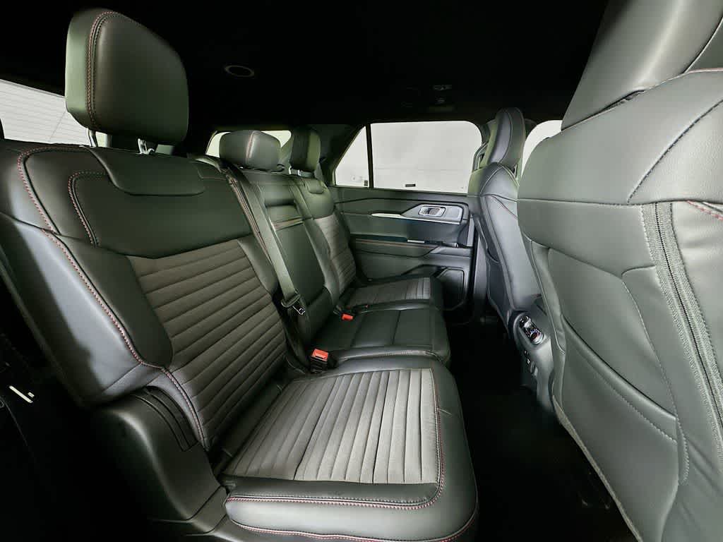 Thumbnail: 2026 Ford Explorer - 32