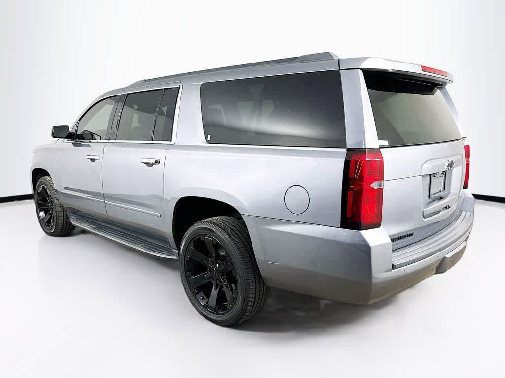 Thumbnail: 2019 Chevrolet Suburban - 4
