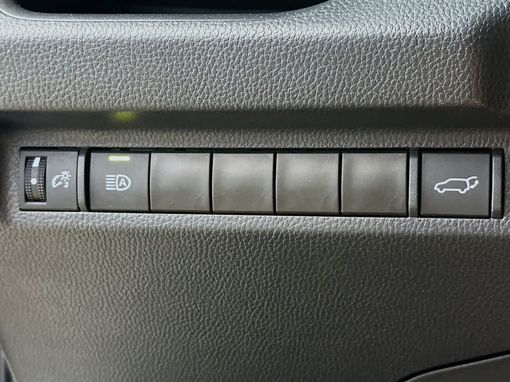 Thumbnail: 2023 Toyota RAV4 - 27
