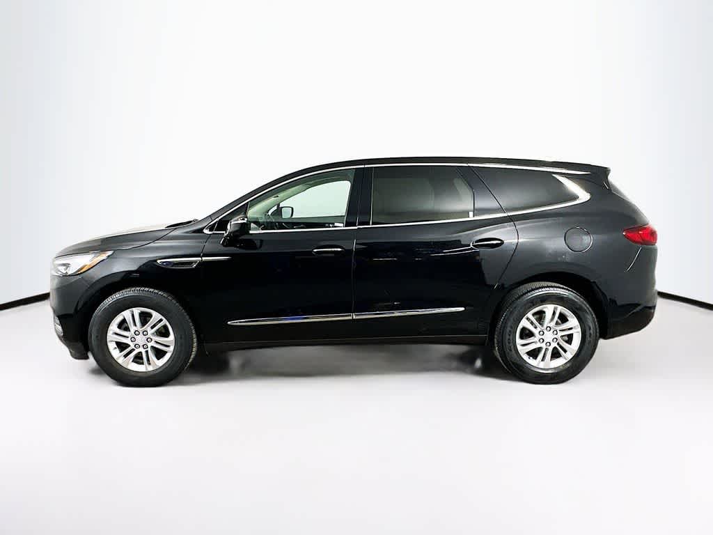 2018 Buick Enclave Essence 3