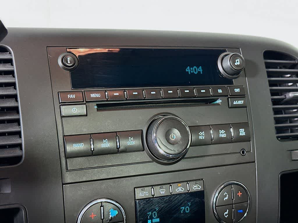 Thumbnail: 2012 Chevrolet Silverado 1500 - 16