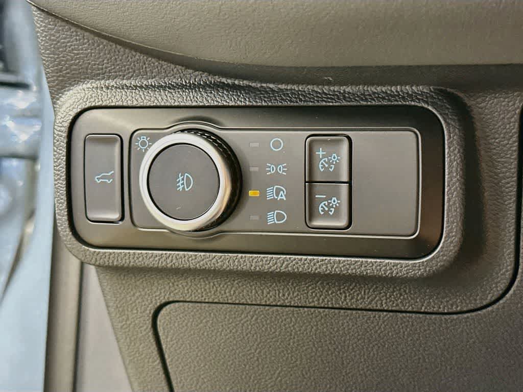Thumbnail: 2026 Ford Explorer - 25