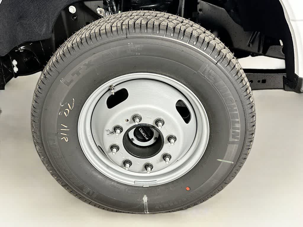 Thumbnail: 2026 Ford F-350 - 8