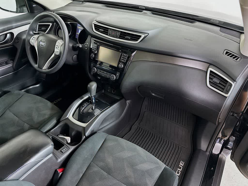 Thumbnail: 2016 Nissan Rogue - 34