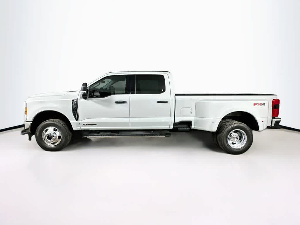 Thumbnail: 2026 Ford F-350 - 3