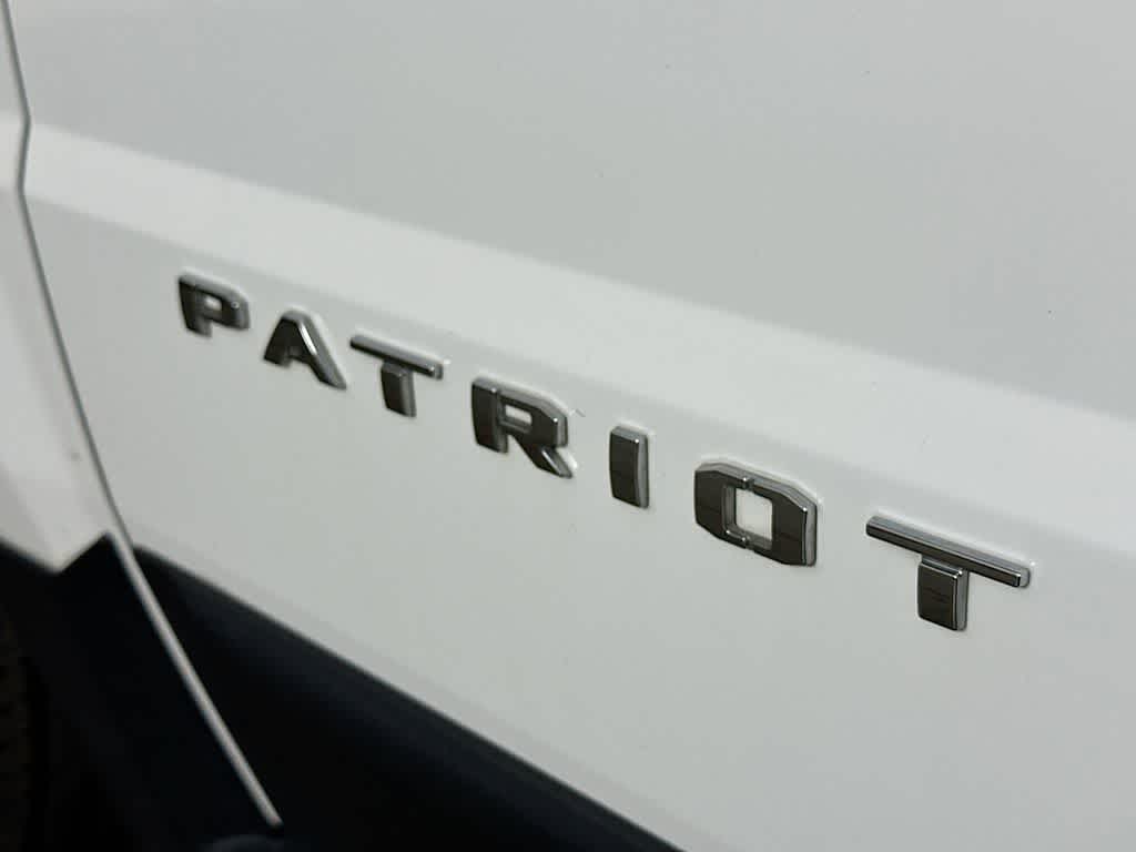 Thumbnail: 2014 Jeep Patriot - 7
