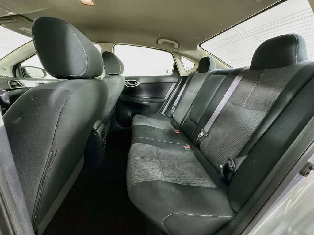 Thumbnail: 2014 Nissan Sentra - 13