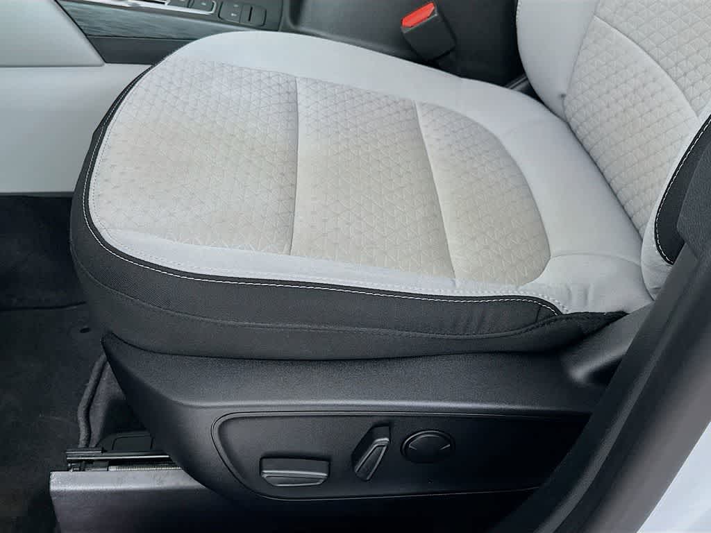 Thumbnail: 2024 Ford Escape - 30