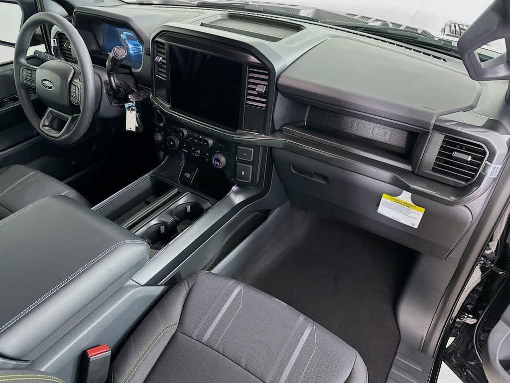 Thumbnail: 2025 Ford F-150 - 32