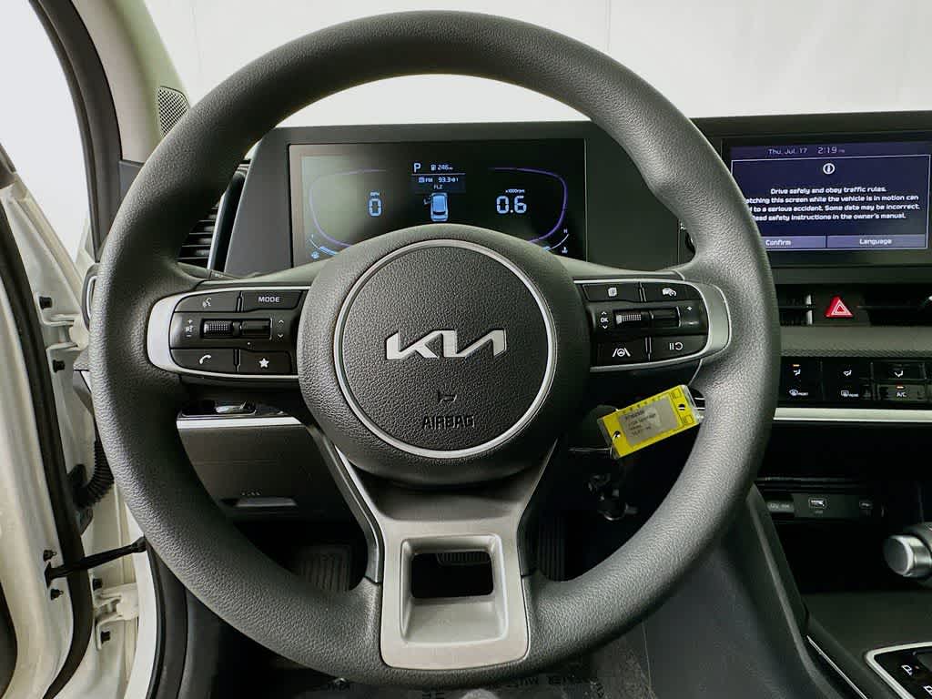 Thumbnail: 2024 Kia Sportage - 16