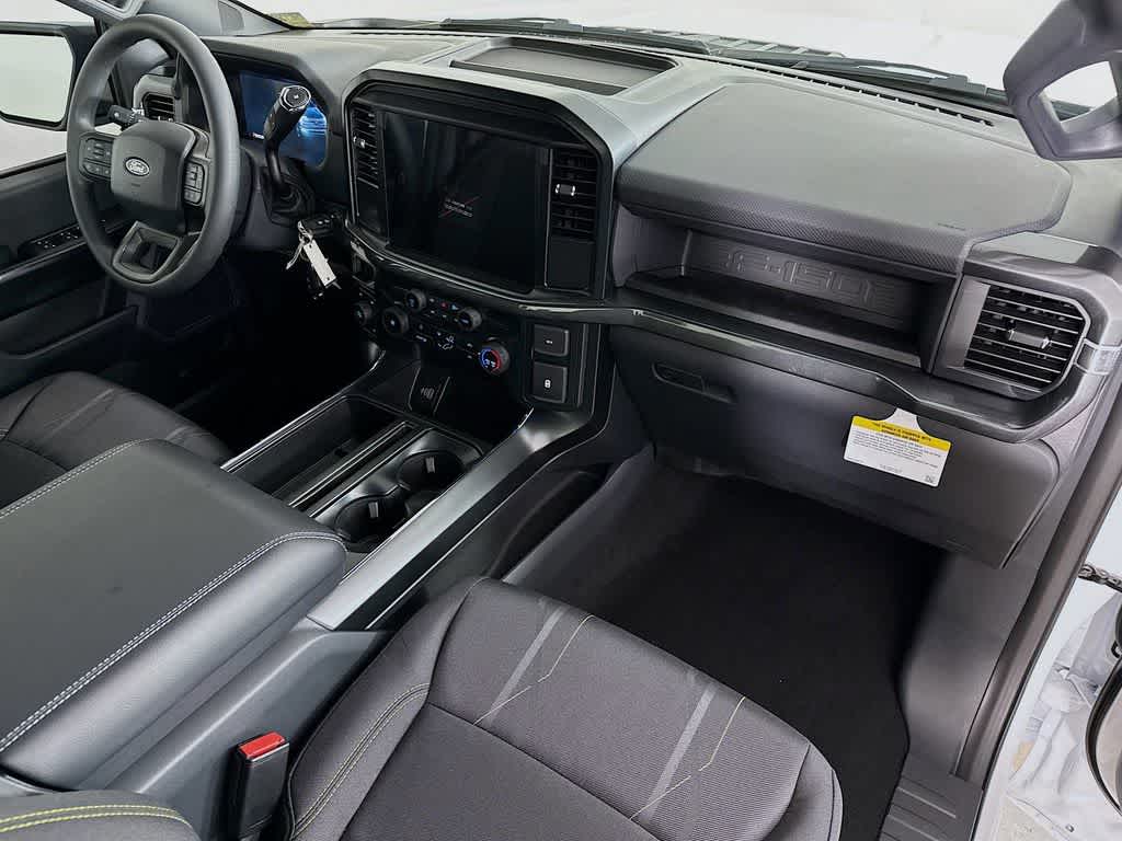 Thumbnail: 2025 Ford F-150 - 32